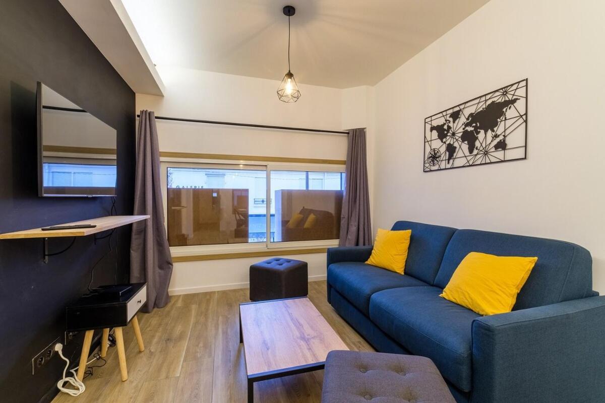 Vivez Antibes ! Logez A 6 Au Centre-Ville Extérieur photo